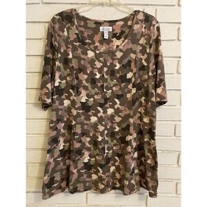 Denim & Co  Green Camo Printed Sz Lg Petite Perfect Jersey Scoop Neck Top‎ Tee